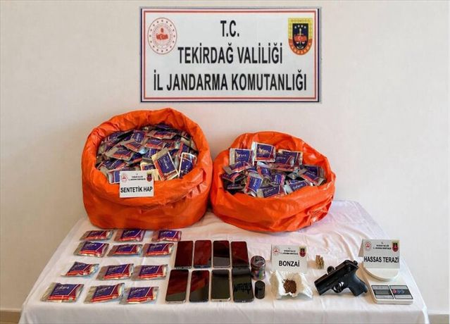 Uyuşturucu Operasyonunda 8 Tutuklama