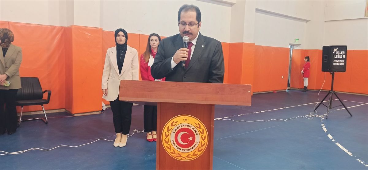 Tokat\'ta 23 Nisan Ulusal Egemenlik ve Çocuk Bayramı dolayısıyla tören düzenlendi