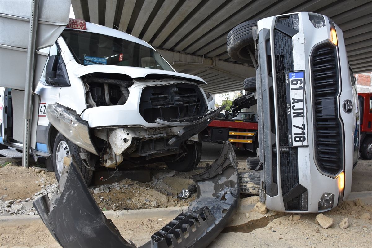 Trabzon\'da Kaza: 4 Yaralı