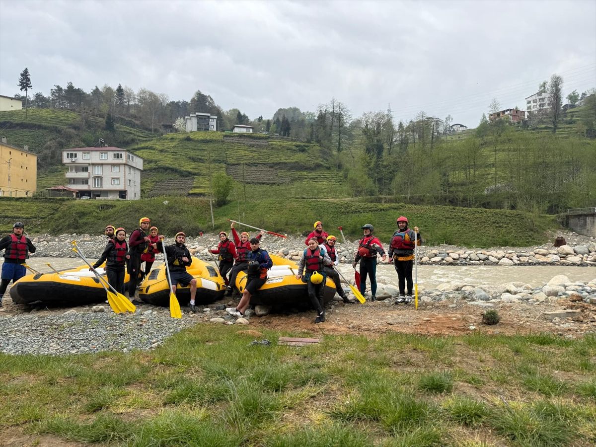 Hayrat\'ta Rafting Eğitimi Verildi