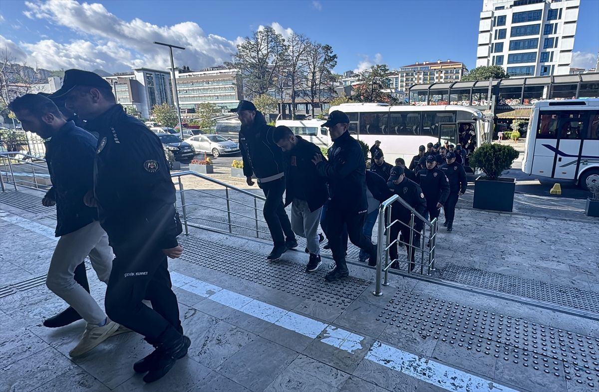 Uyuşturucu Operasyonunda 76 Tutuklama