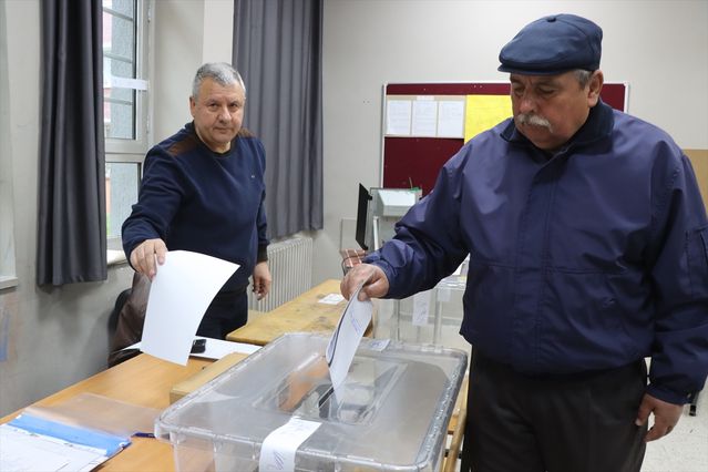 Trakya’da Çifte Vatandaşlar Oy Kullandı