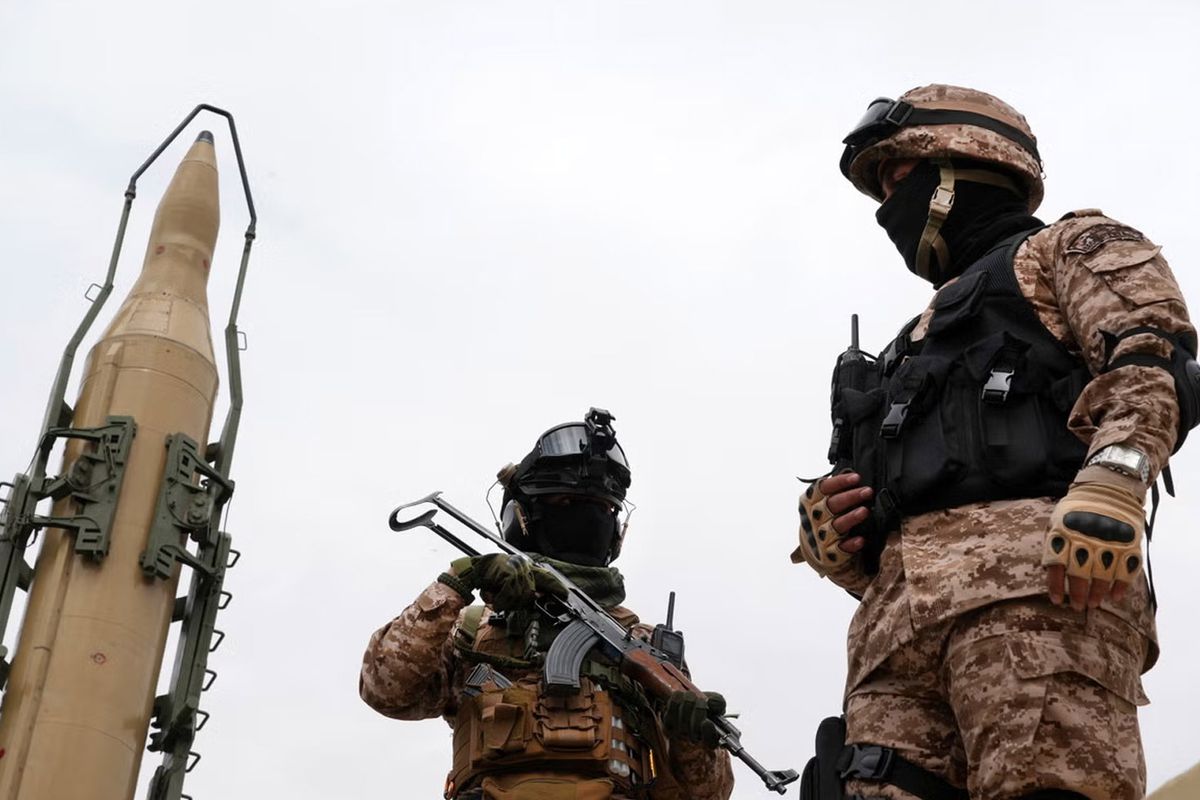 Trump "İran bu gece yok olacak" dedi, Devrim Muhafızları\'ndan aynı sertlikte yanıt geldi