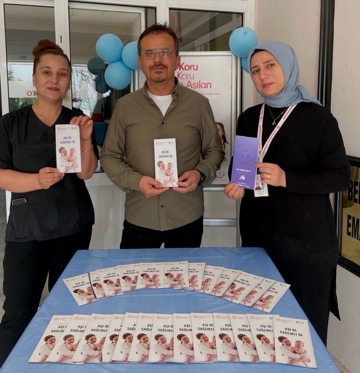 Aşı Haftası\'nda Bilgilendirme Etkinliği