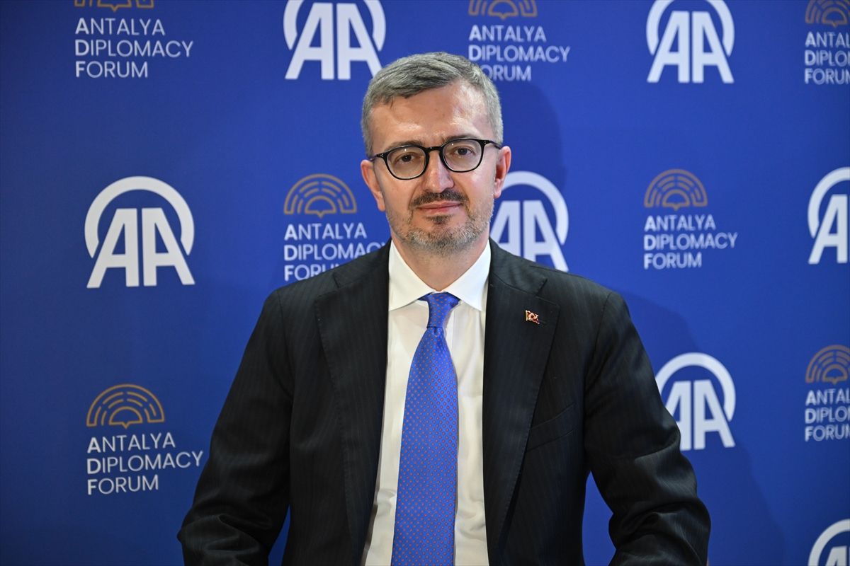 Türkiye, Antalya Diplomasi Forumu\'nda adil bir dünya için diplomasinin önemine dikkati çekiyor