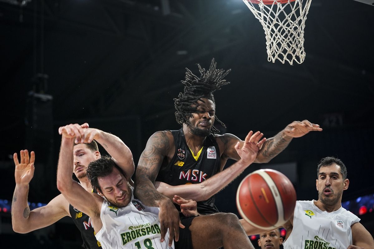 Erokspor, Mersinspor\'u 88-78 Yendi