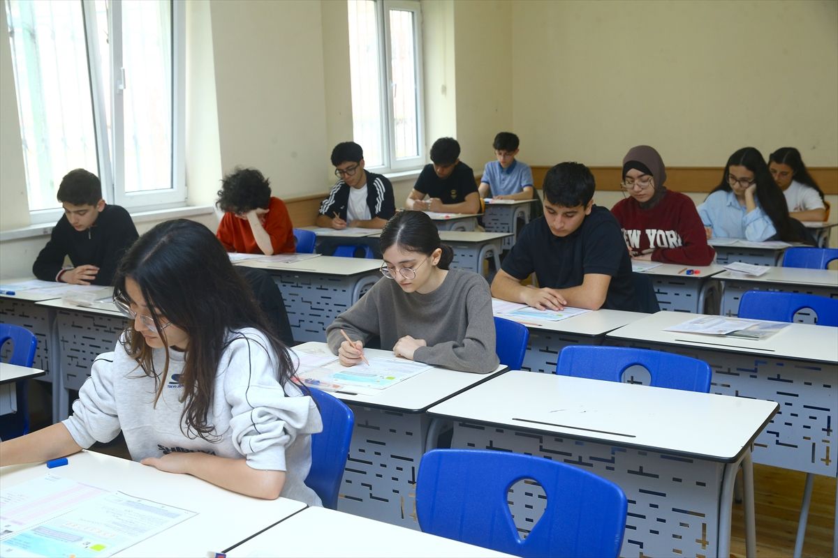 TR-YÖS\'te Azerbaycan Zirvede