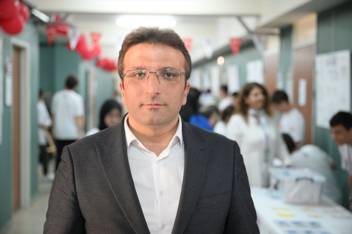 Edirne\'de TÜBİTAK 4006 Bilim Fuarı
