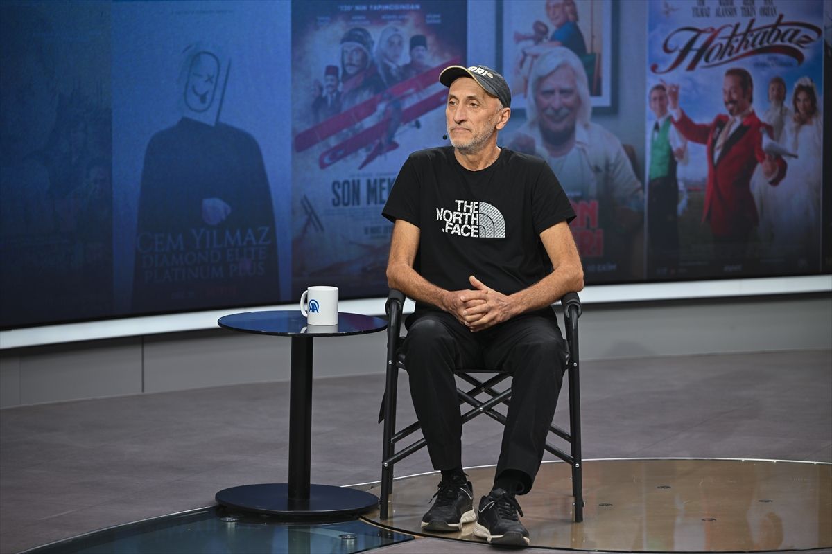 Uğur İçbak: Türk Sineması Düzeyde