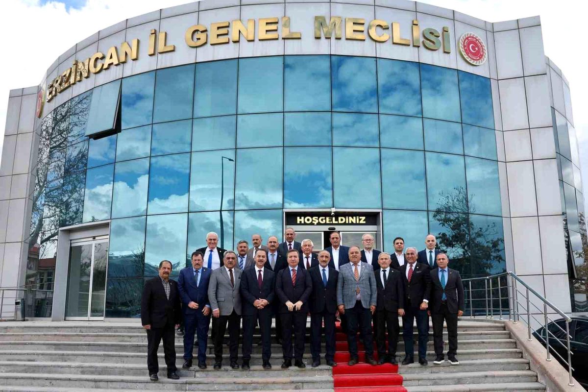 Vali Aydoğdu\'dan Şireci\'ye Ziyaret