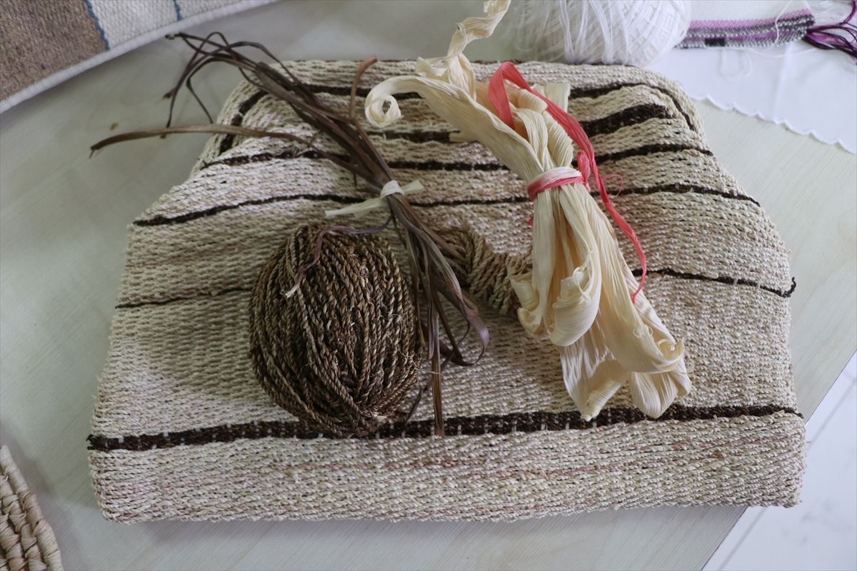 Yalova\'da Geleneksel Dokuma Rüzgarı