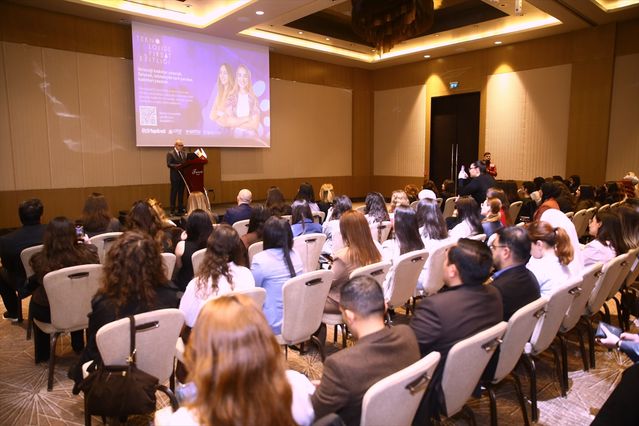 Yapı Kredi’den Azerbaycan’da Kadınlar için Eğitim Programı