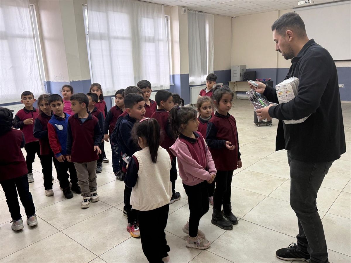 Öğrencilere Diş Fırçası Desteği