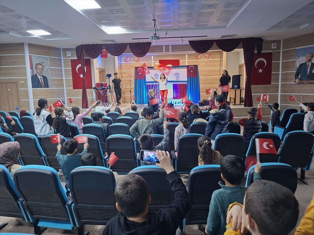 Yeşilyurt\'ta 3. Çocuk Festivali Coşkusu