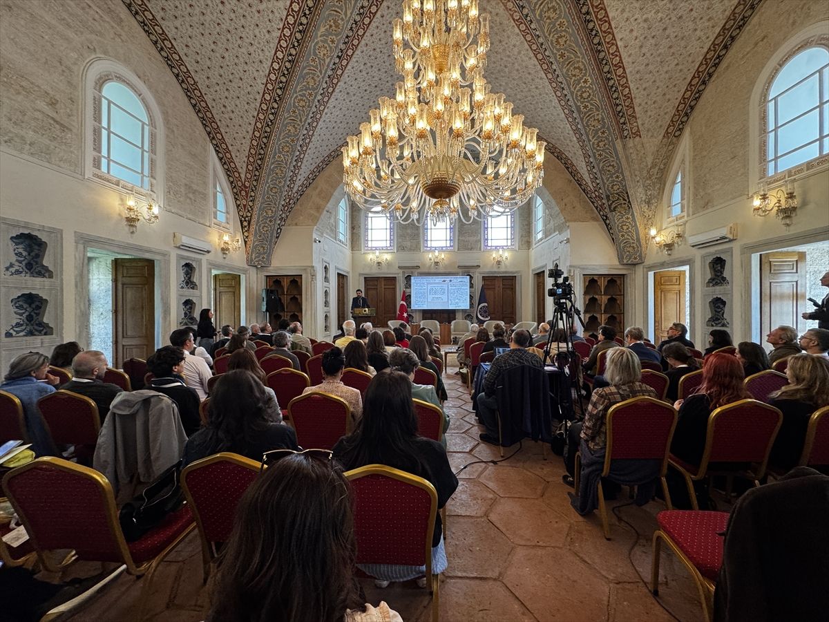 Göksel Kavşaklar Konferansı YTÜ\'de Başladı