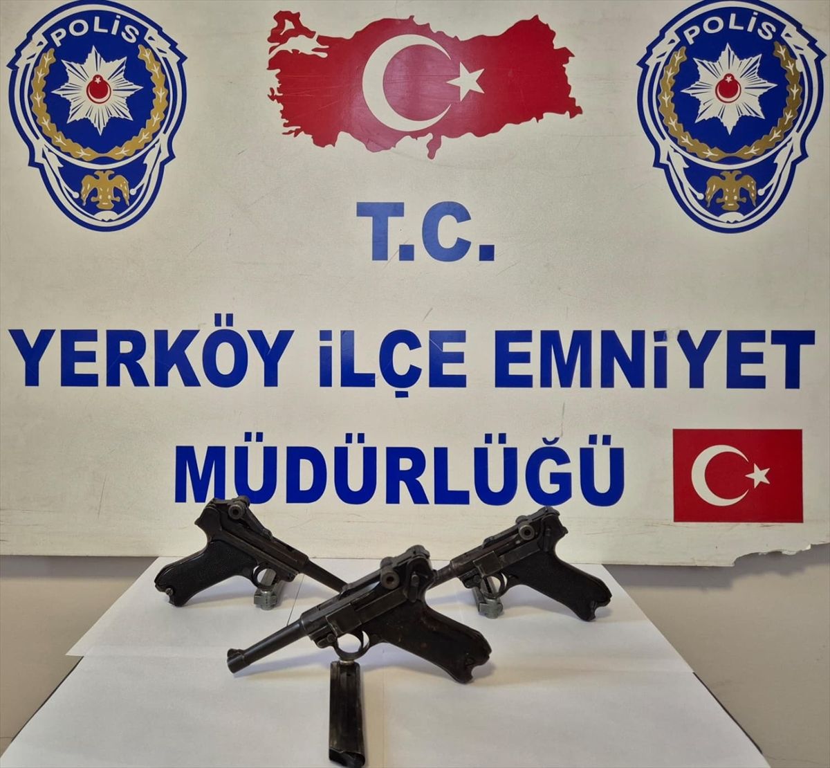 Yerköy\'de Ruhsatsız Silah Taşıyan 2 Şüpheli Gözaltında