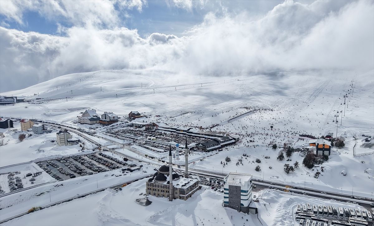 Erciyes\'e Yeni Yol ve Otopark