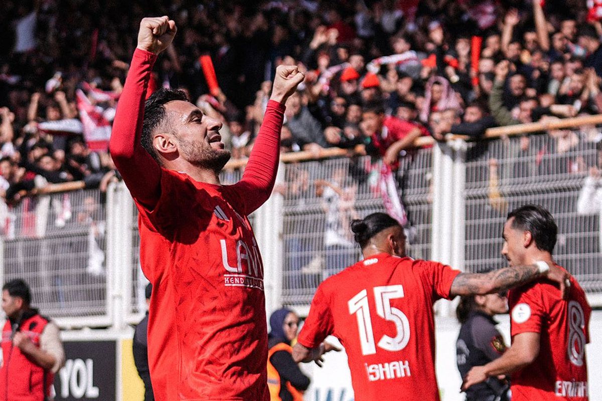 24 yıllık özlem bitti! 1. Lig\'e yükselen ilk takım Batman Petrolspor