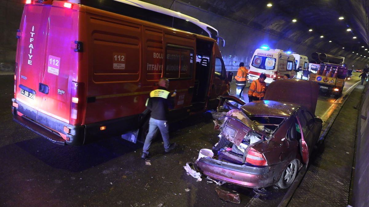 Bolu Dağı Tüneli\'nde Zincirleme Kaza
