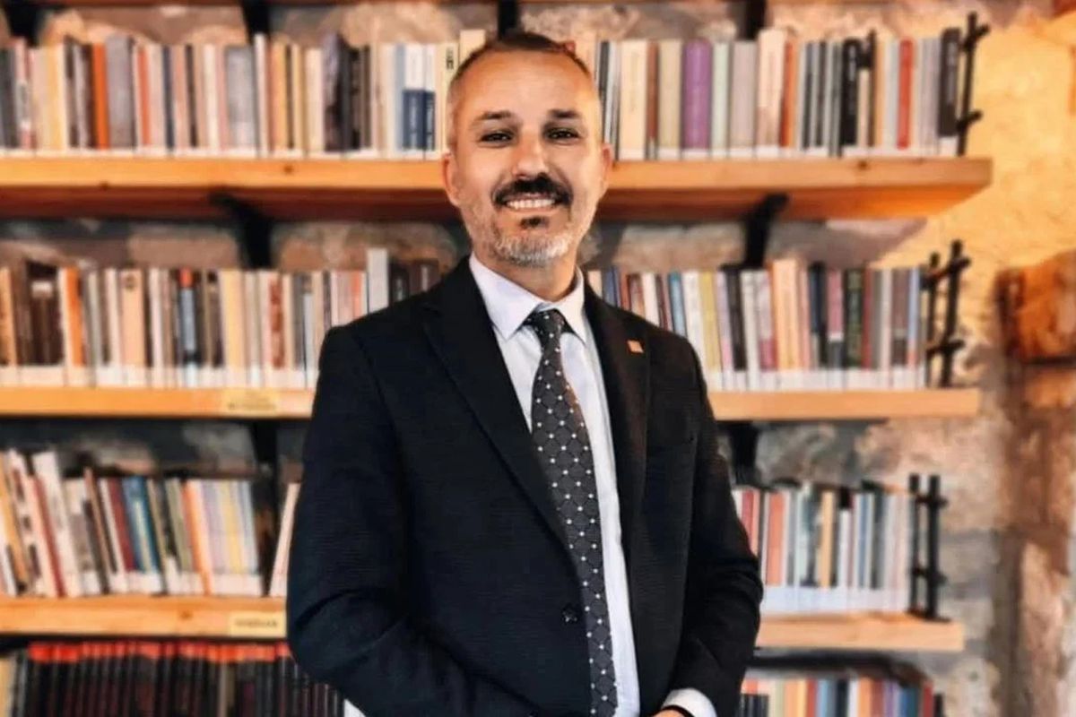 CHP\'li meclis üyesi Yüksel Temel gözaltına alındı