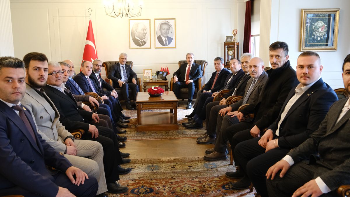 Destici: Trump\'ın Ateşkes Kararı Güvenilmez