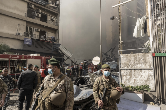 İsrail, Beyrut'u bir kez daha bombaladı