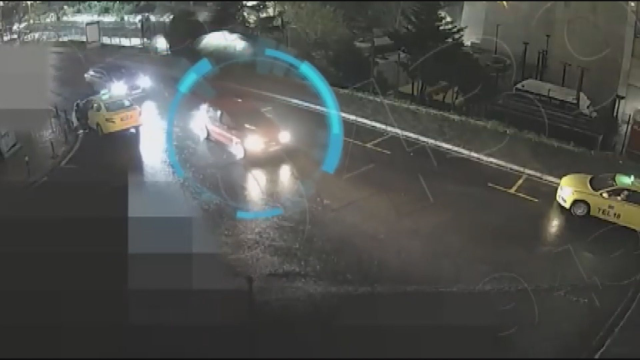  <a class='keyword-sd' href='/besiktas/' title='Beşiktaş'>Beşiktaş</a>'ta Konsolosluk Önünde Çatışma