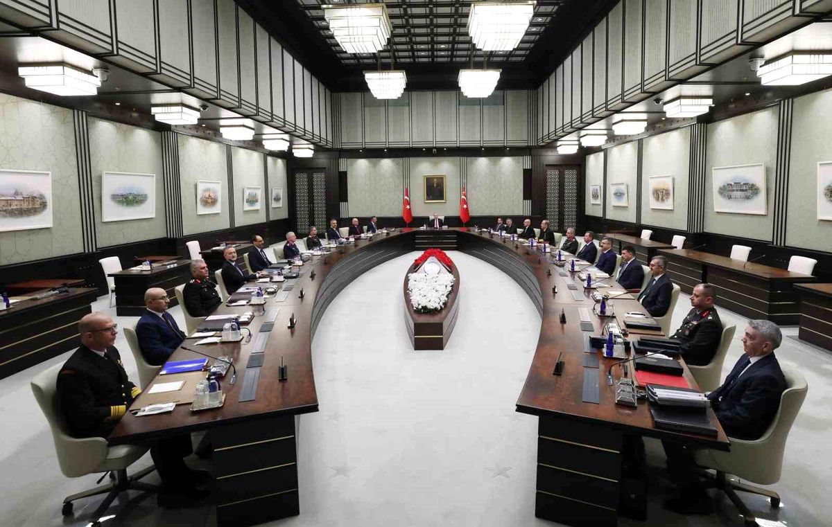 MGK Bildirisi: "Terörün milletimizin gündeminden geri dönmemek üzere çıkarılacağı vurgulanmıştır"