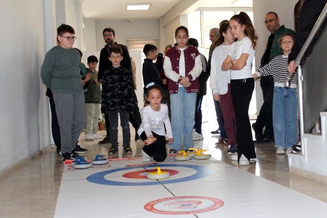 Osmancık’ta Floor Curling Turnuvası