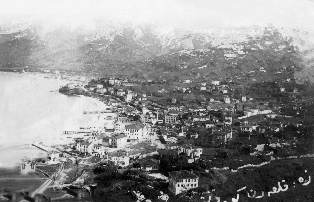 Rize\'de 200 Yıllık Tarihi Kemer Köprü Gün Yüzüne Çıktı