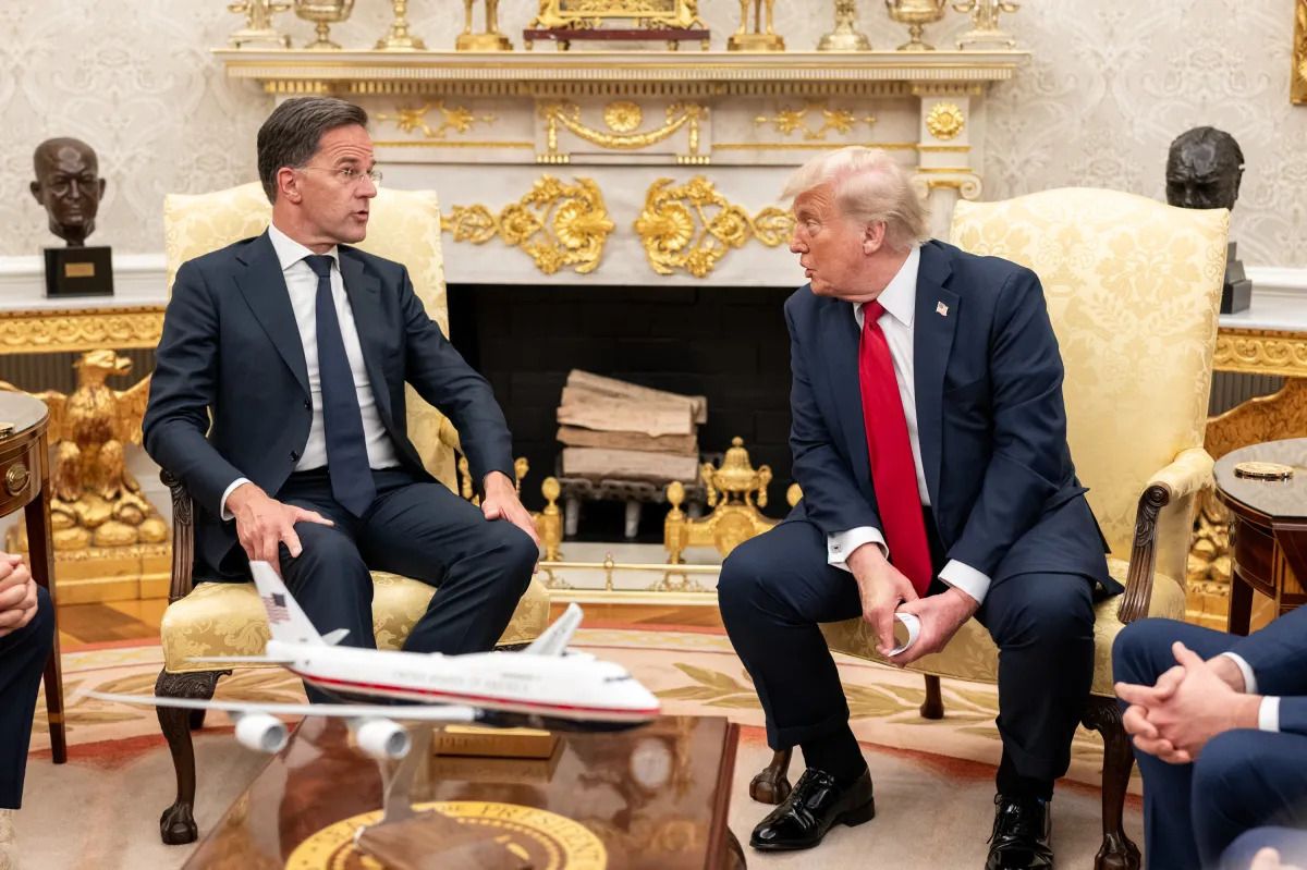 Trump ve Rutte Beyaz Saray\'da Bir Araya Geldi