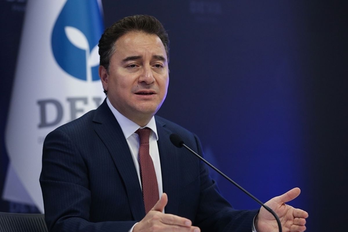 Ali Babacan: Türkiye\'nin önünü açacak adım erken genel seçimdir