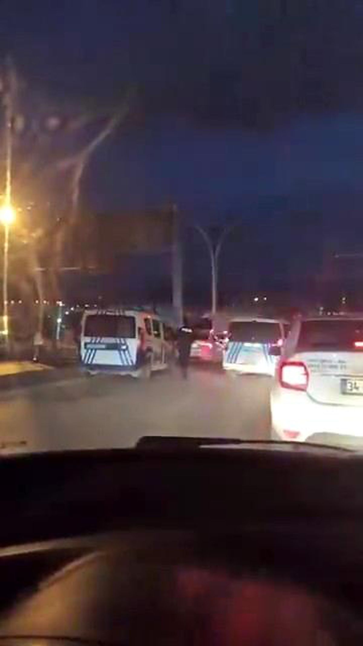 Kocaeli\'de Kaçan Sürücü Polisle Kovalamaca Yaptı