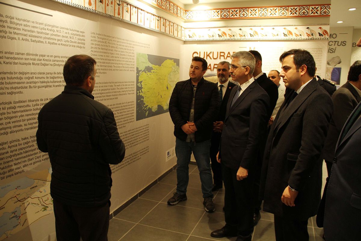 Nazif Yılmaz\'dan Kamu Kurumları Vurgusu