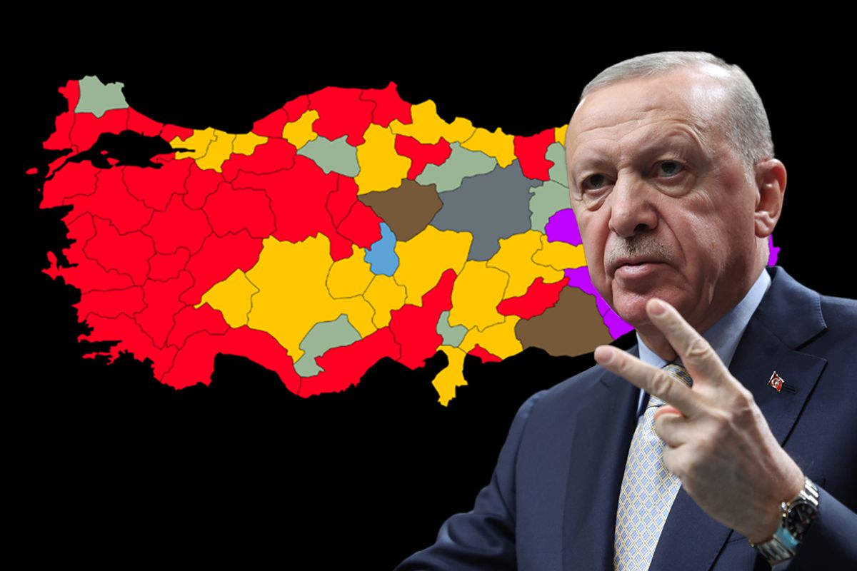 Bir büyükşehir daha AK Parti\'ye geçti! İşte yerel seçimden bu yana değişen harita