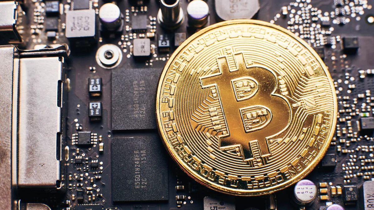 Bitcoin madencilik şirketi borç için 2 bin BTC sattı