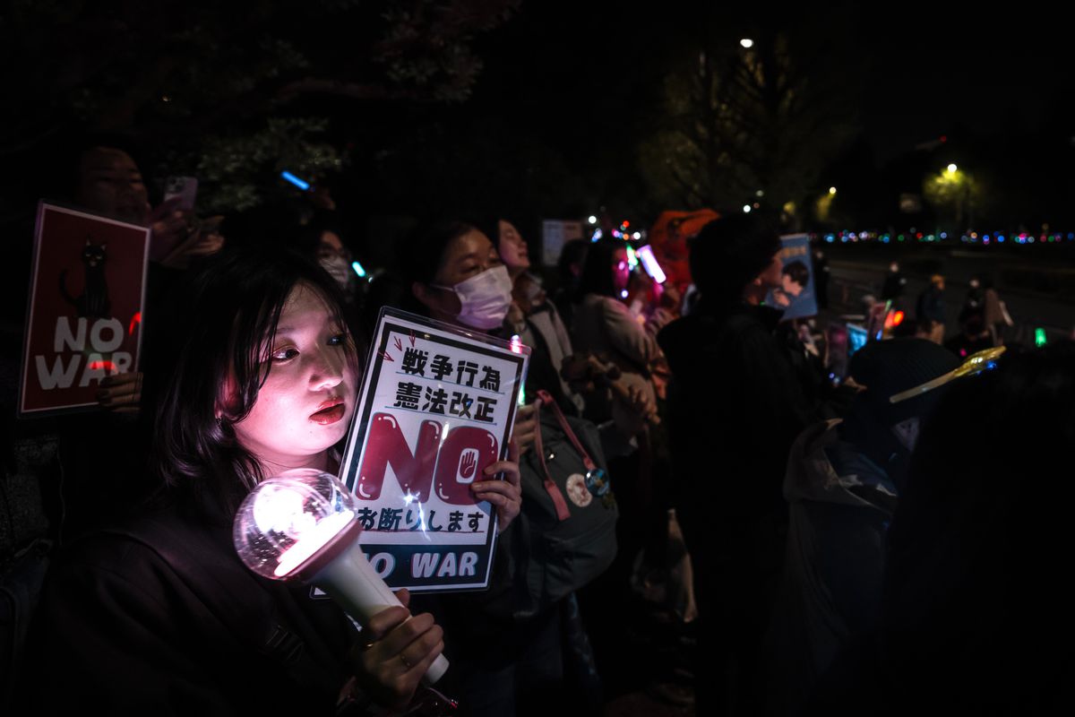 Çin\'den Japonya\'nın Askeri Genişlemesine Tepki