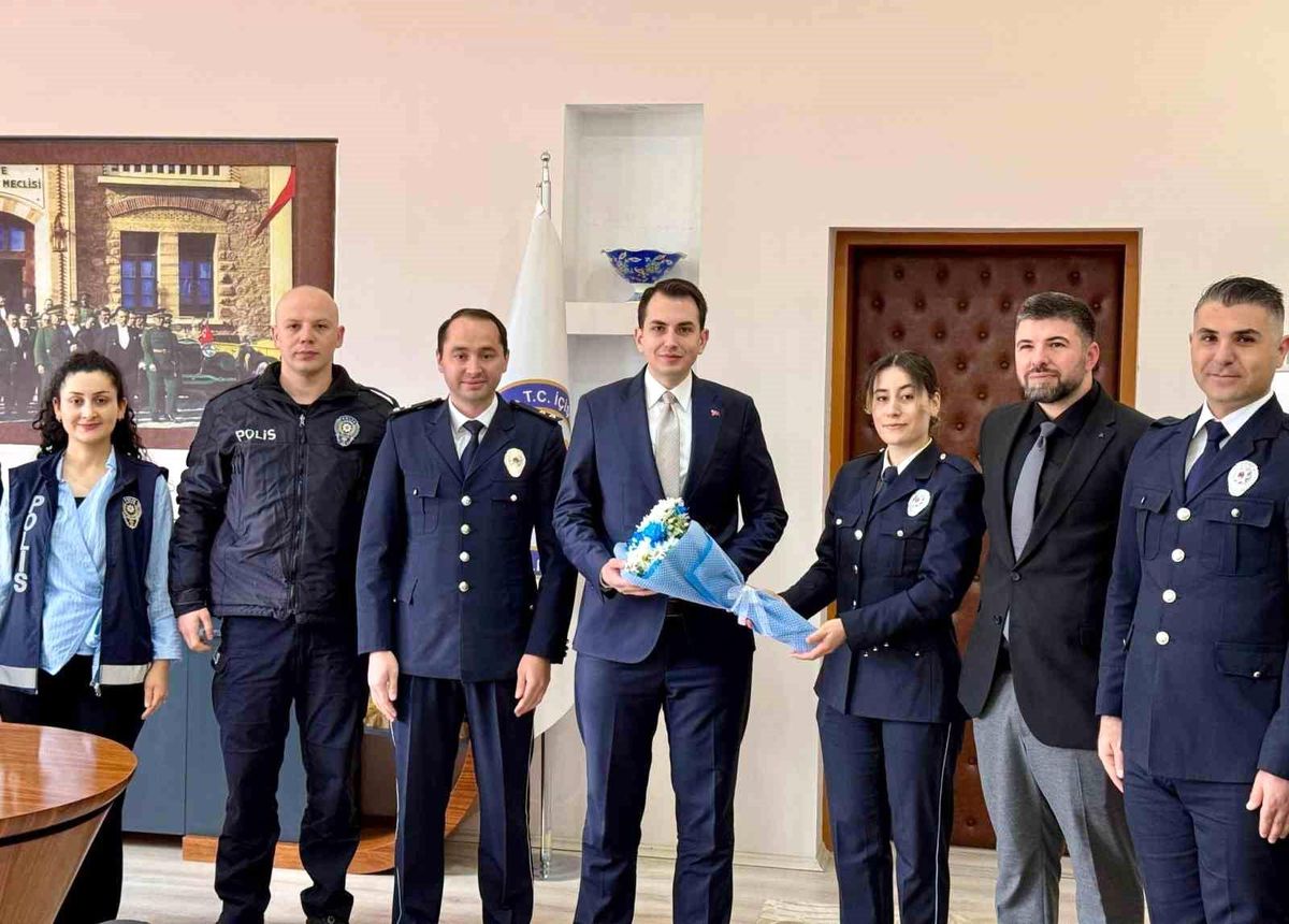 Kaymakam Atam\'dan Polis Haftası Kutlaması
