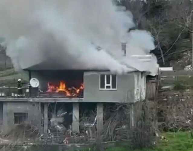 Kahramanmaraş’ta korkutan ev yangını: büyük çapta hasar oluştu