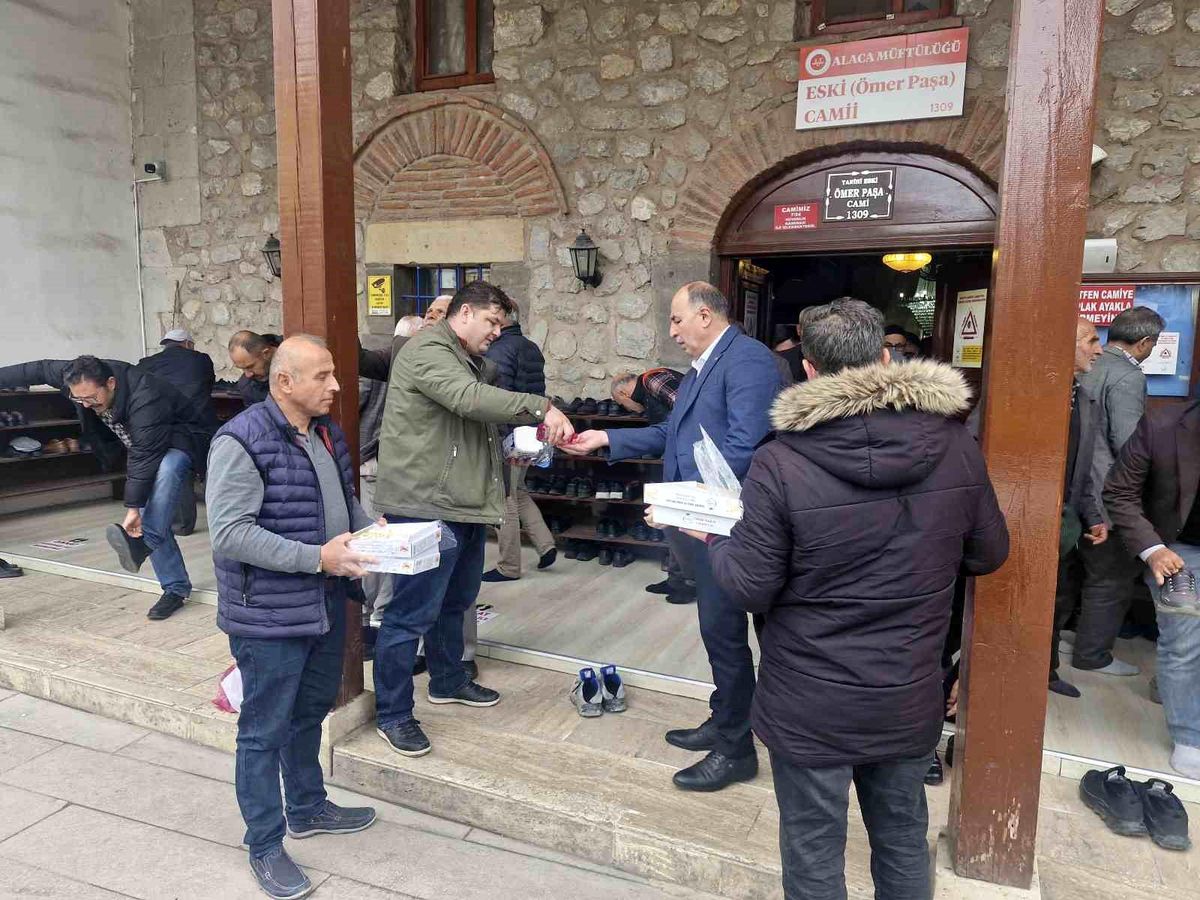 Polis Haftası\'nda şehitler dualarla anıldı