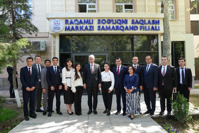 Bakan Memişoğlu, Özbekistan’da Sağlık İş Birliklerini Görüştü