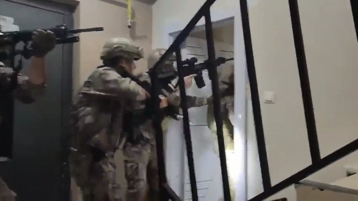 Şanlıurfa\'da DEAŞ Propagandası Yapan 3 Şüpheli Gözaltına Alındı