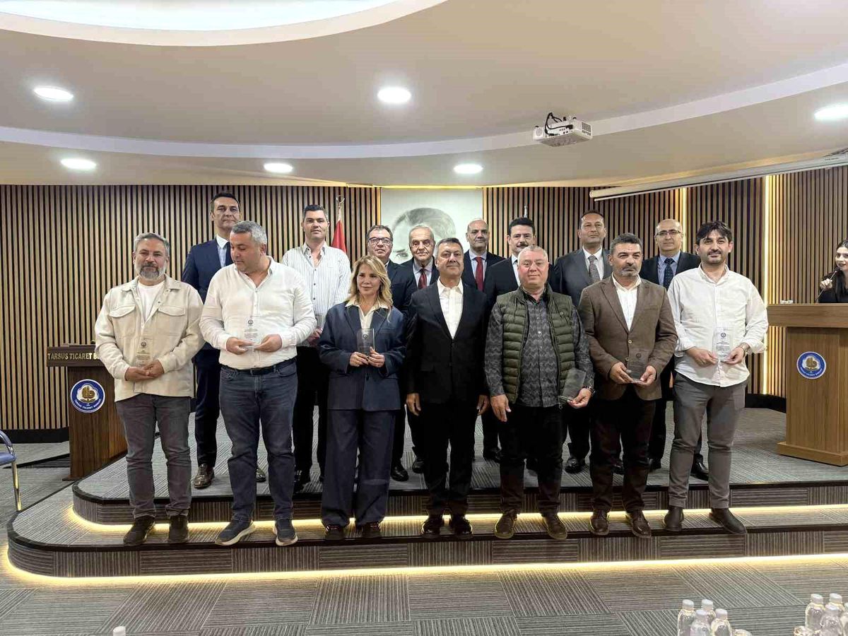 Tarsus\'ta ekonomiye değer katanlara ödül