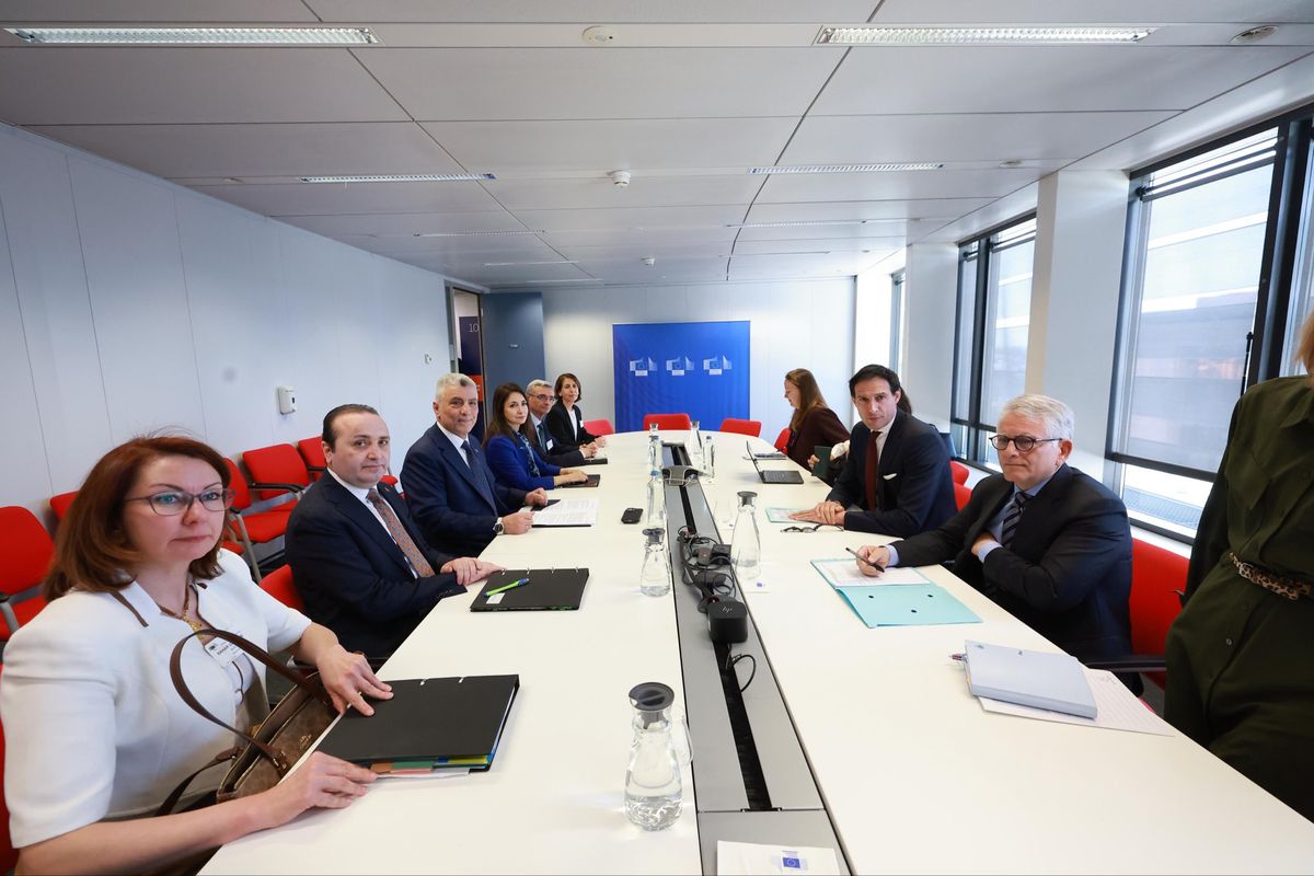 Bakan Bolat Brüksel\'de Ticaret Zirvesinde