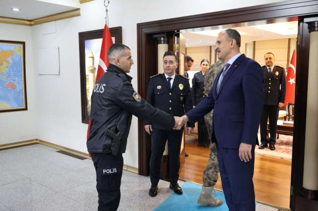 Ağrı’da Polis Haftası coşkusu: 181. yıl dönümü törenlerle kutlandı