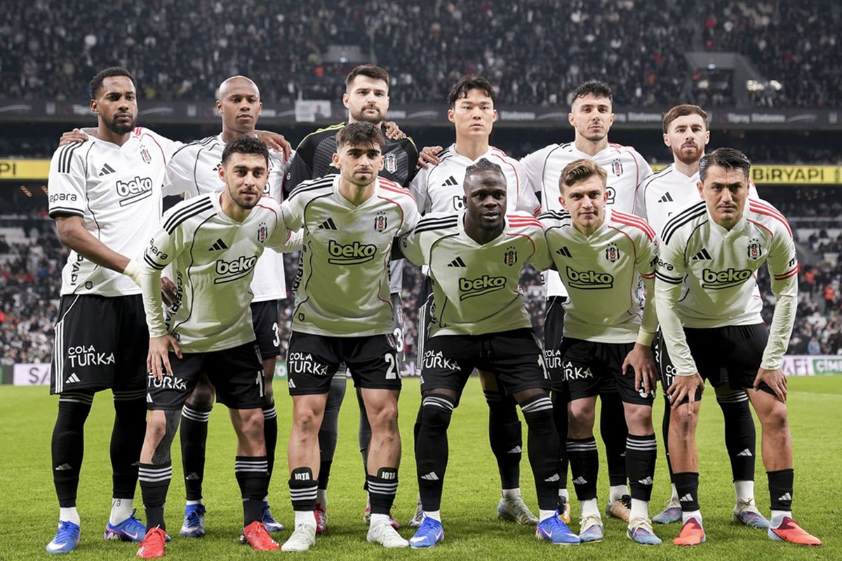 Beşiktaş\'a kötü haber! Gelecek maçta oynayamayacak