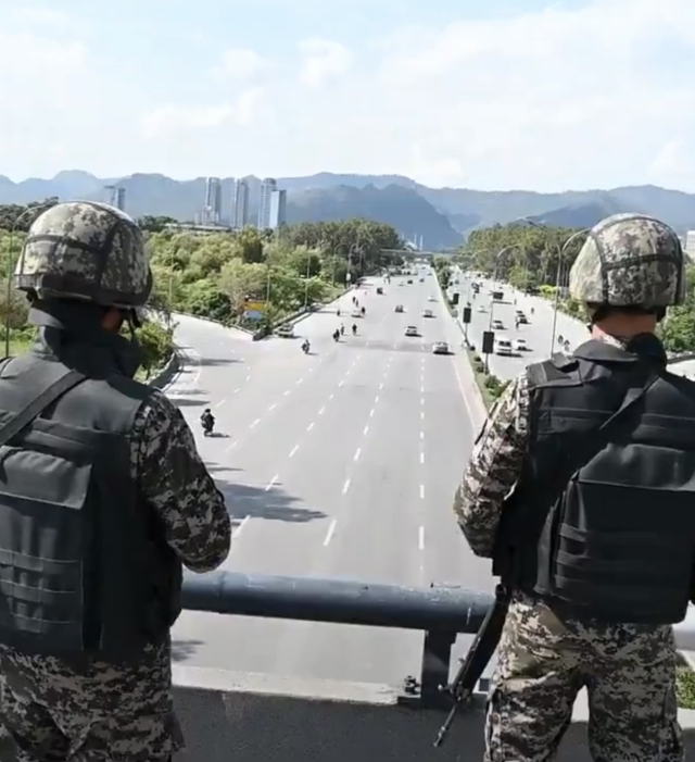 Dünyanın gözü bu müzakerede! Hükümet alarmda: 2 gün tatil ilan edildi, şehirde kuş uçurtulmuyor