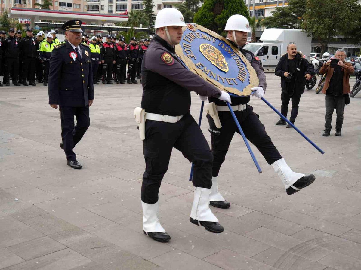 Edremit\'te Türk Polis Teşkilatı\'nın 181. yılı kutlandı