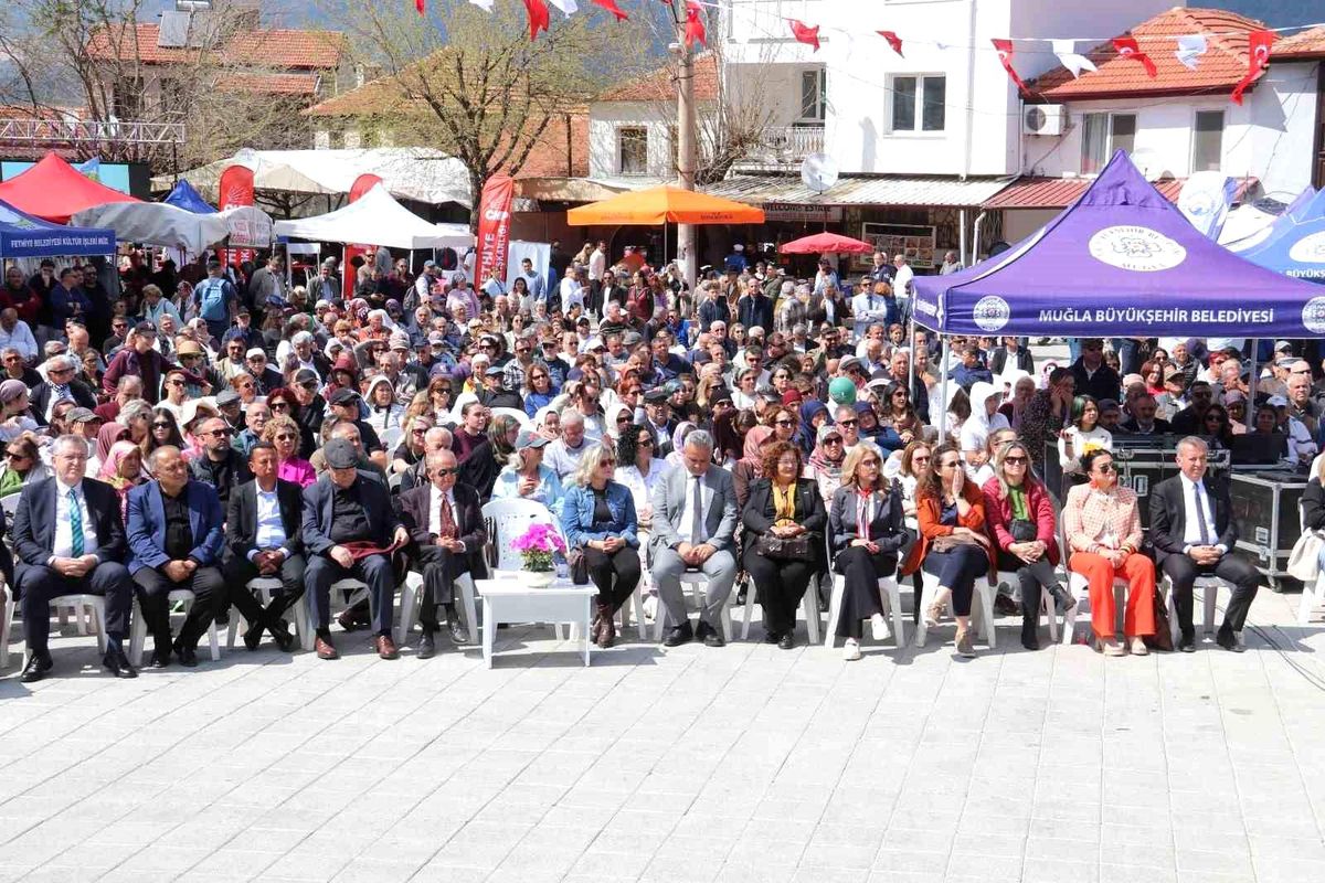 Fethiye\'de 15. Dastar ve Kuzugöbeği Festivali coşkusu başladı