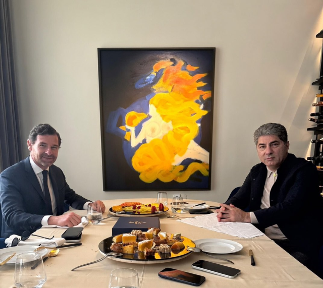 Hakan Safi'den Porto'ya sürpriz ziyaret